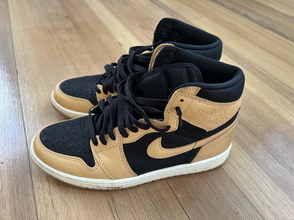 Nike Air Jordan 1 Retro High OG Heirloom Vachetta Tan Black 555088-202